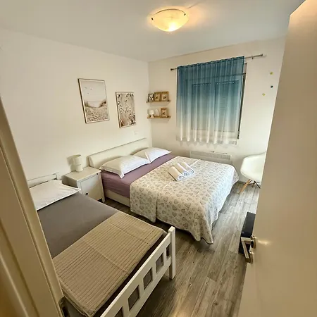 Apartment Zaja